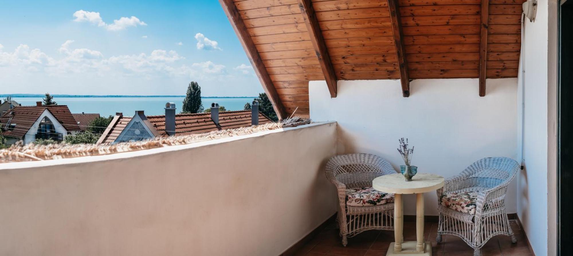 Cselling Udvarhaz Révfülöp Exterior foto